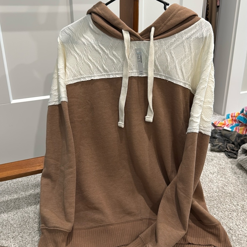 Maurice’s NWT Fall hoodie